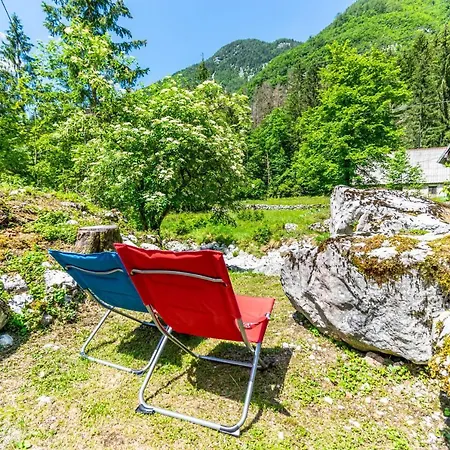 Lepena Nyaraló Soča