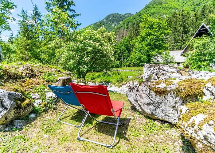 Lepena Feriehus Soča